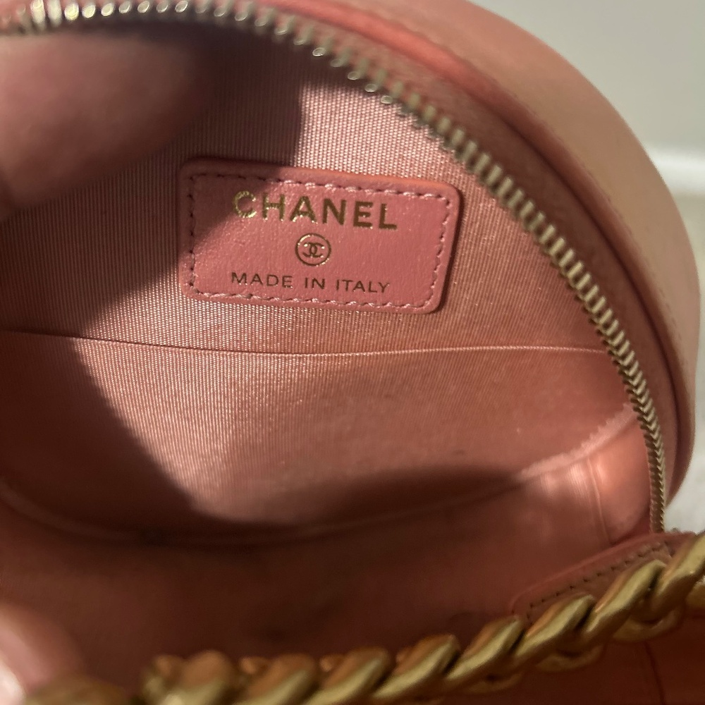 Chanel purse